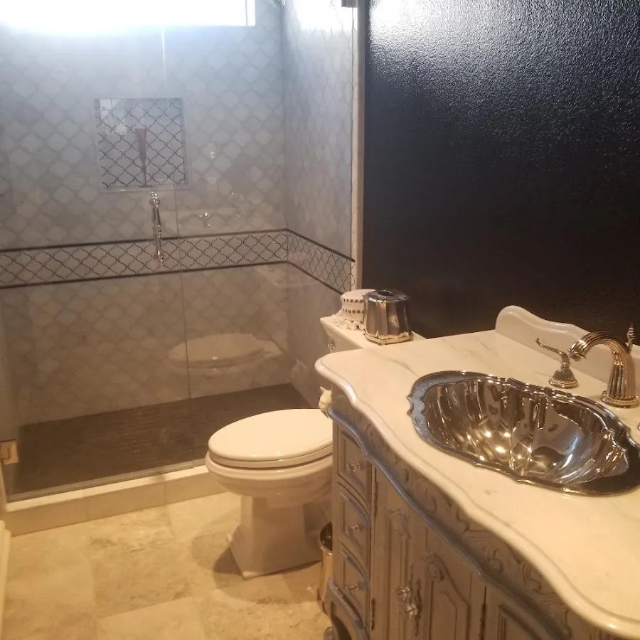 Professional plumbing work and bathroom remodeling in River Rouge